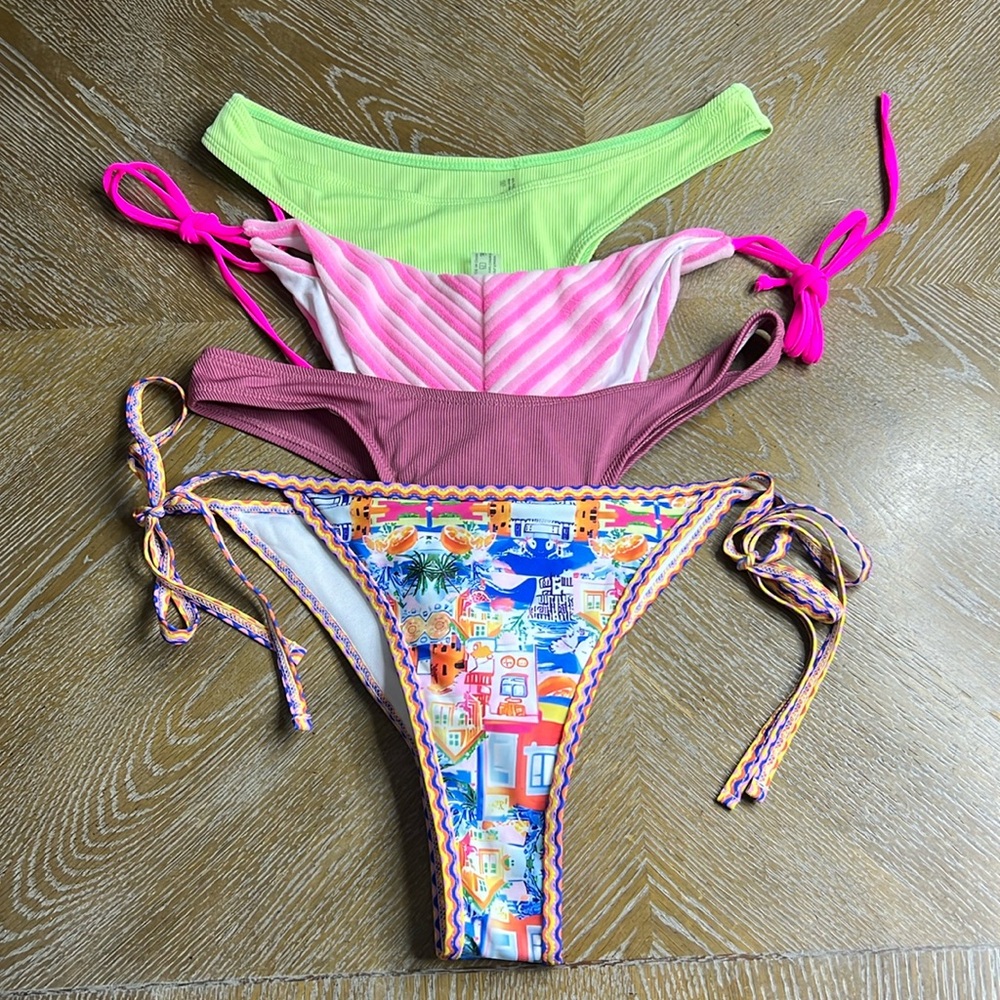 SHEIN Set of Four Bikini Bottoms L